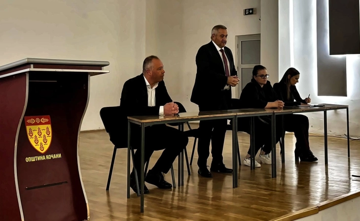 Министерот за здравство Сашо Клековски во посета на Кочани